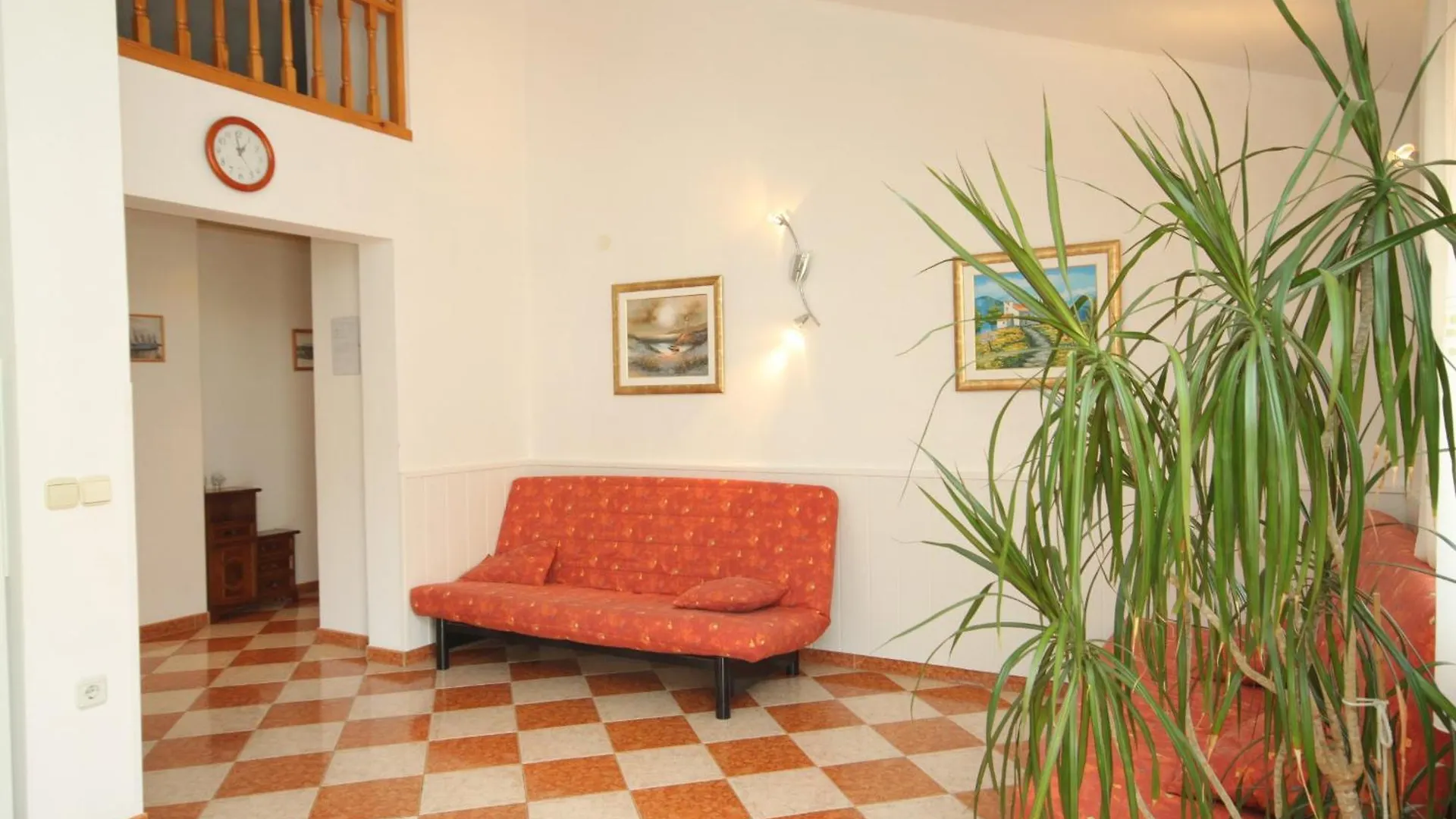 Apartments And Rooms With Parking Space Bozava, Dugi Otok - 8100 Gostinjska kuća
